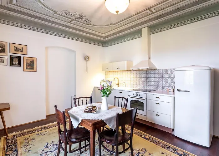 Waldhaus Апарт-отель 4*